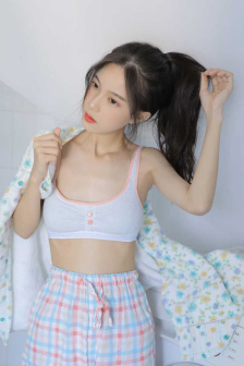 激情午夜视频